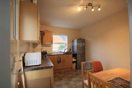 House Share - Addington Road, Reading, RG1 - Photo 2