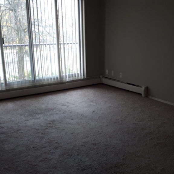 10 Northstar Drive (1 BR Essex House), Lacombe – Park Setting - Photo 1