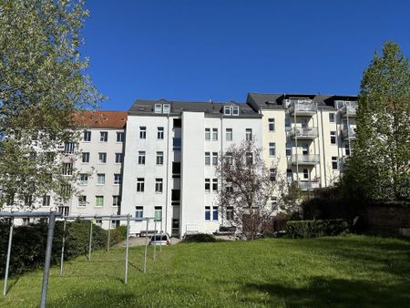 Großzügige 3-Raum-Wohnung mit Tageslichtbad - Foto 3