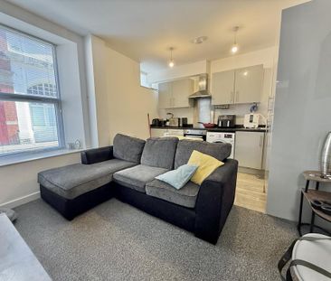 1 bedroom ground floor maisonette to rent - Photo 2