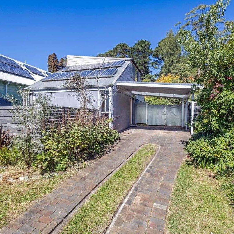 52a Fletcher Street, Wentworth Falls, NSW 2782 - Photo 1