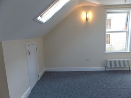 1 bedroom flat to rent - Photo 3