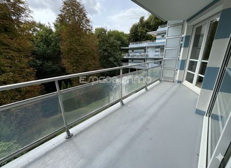 Location Appartement 2 pièces 49m² MONT ST AIGNAN 76130 - Photo 5