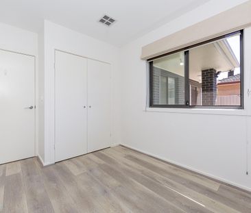 33A Majura Ave, Ainslie ACT 2602 - Townhouse For Rent | Domain - Photo 4