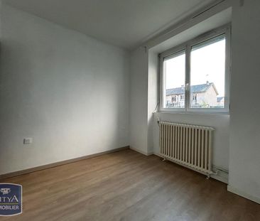 Location Appartement 4 pièces 64m² BRIVE LA GAILLARDE 19100 - Photo 4