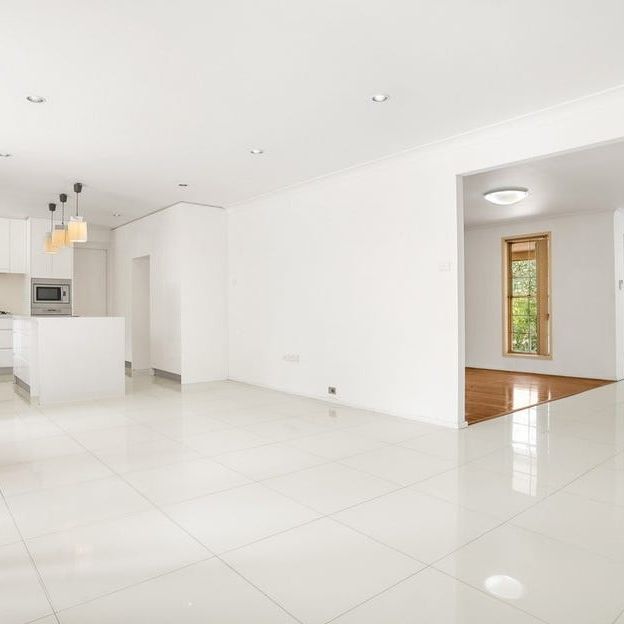 42 Orange Grove, Castle Hill NSW 2154 - House For Rent | Domain - Photo 1