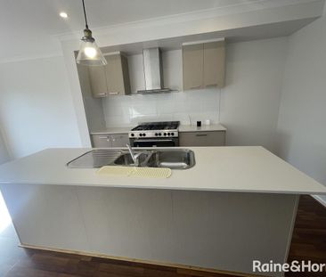 Stunning Family Home at - Photo 6