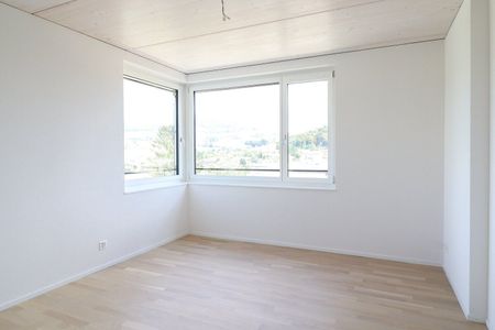 Generous and attractive 2 1/2-room apartment on the 2nd floor - Photo 2