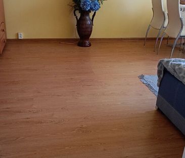 Mieszkanie na wynajem - Zdjęcie 2