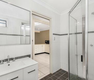 2/115 Thirteenth Avenue, Railway Estate - Photo 4