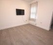 4 Bed - Pitcroft Avenue, Reading - Photo 5