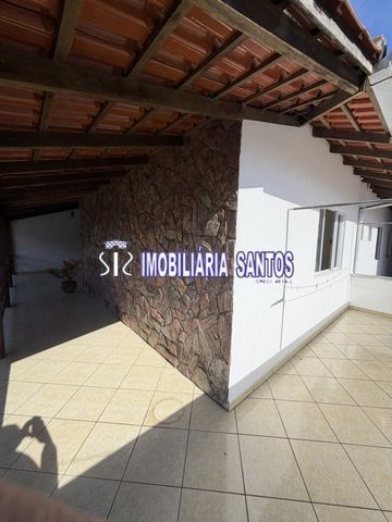 CASA RUA 3020 / SOBRADO SUPERIOR FRENTE - Foto 5