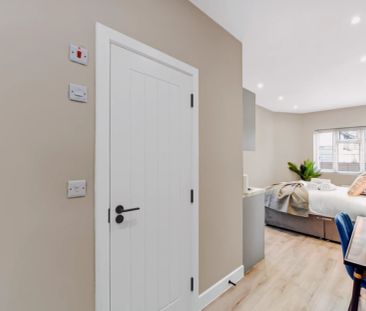 The Blend Studio – Private Vibes, Shared Perks - Photo 1