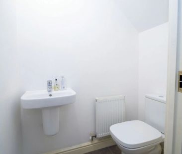 2 bed end of terrace house to rent in Wilson Drive, Loughborough, LE11 - Photo 6