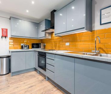1 bedroom in a house share to rent - Photo 4