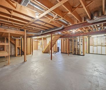 For Lease - 56 Laurentide Crescent, Brampton, Ontario - Photo 5