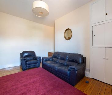 4 bedroom maisonette to rent - Photo 4