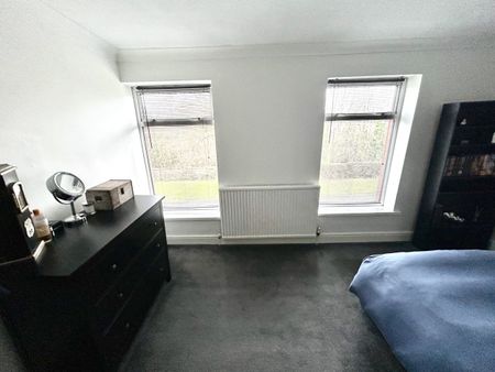 Muriel Terrace, Dowlais, Merthyr - Photo 3