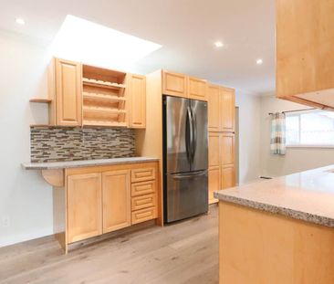 17550 20 Ave, Surrey - Photo 2