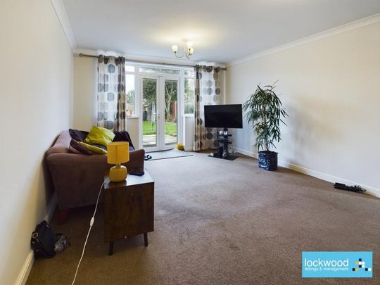 2 bedroom property to rent - Photo 1