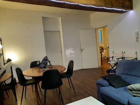 Location Appartement 2 pièces 45m² - Photo 3