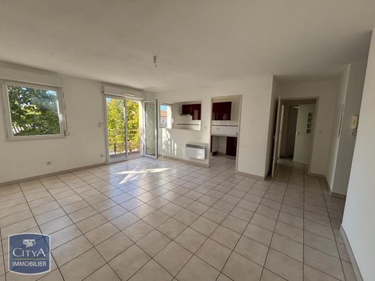 Location Appartement 3 pièces 63m² GRAULHET 81300 - Photo 1