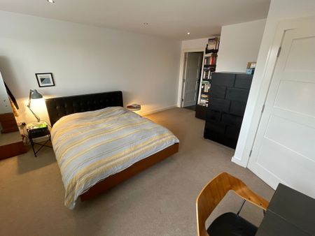 3 bedroom to let - Photo 4