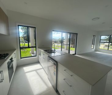 Oak Flats Beauty - Photo 6