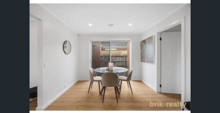 Modern Comfort in a Quiet, Family-Friendly Pocket - Photo 3