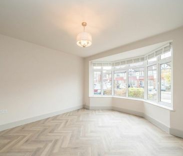 Heathfield North, Twickenham, TW2 - Photo 3