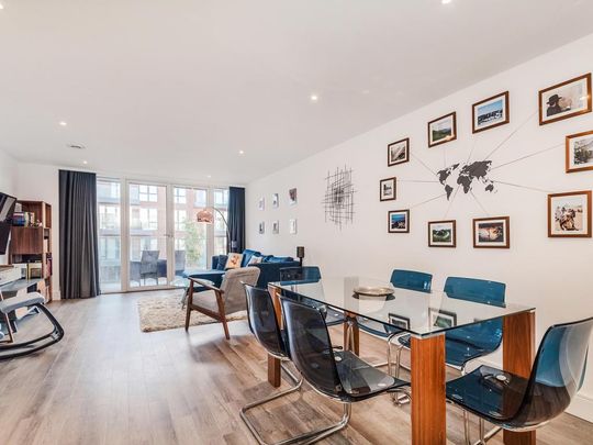 1 bedroom flat to rent - Photo 1