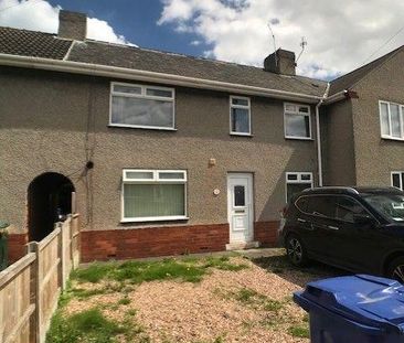 1 bedroom in a house share to rent - Photo 3