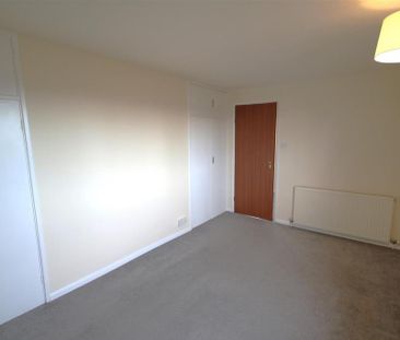 3 bedroom detached house to rent - Photo 6