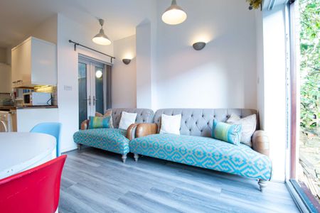 Premium student living! - Photo 3