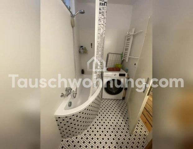 TAUSCHWOHNUNG Zentral renovierter Altbau gegen größere Wohnung in Berlin S - Foto 1