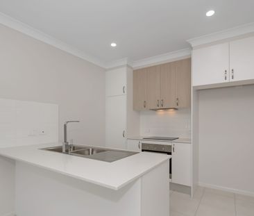 MODERN 2 BEDROOM UNIT CLOSE TO THE CITY - Photo 2