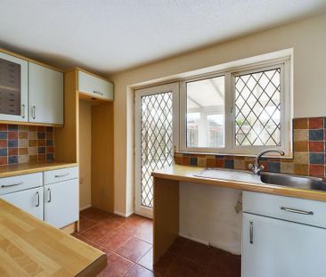2 bedroom terraced house to rent - Photo 1