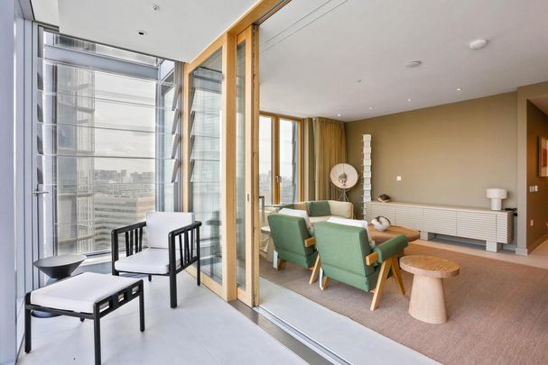 3 bedroom flat to rent - Photo 1