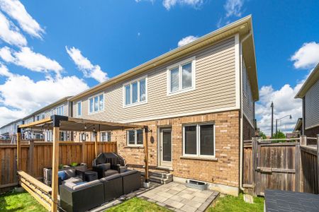 For Lease - 13 Lothbury Drive, Brampton, Ontario - Photo 4