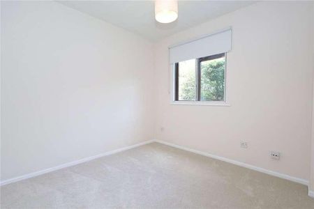 Dorchester Court, Oriental Road, Woking, Surrey, GU22 - Photo 4