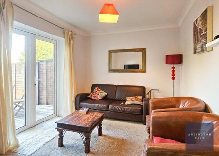 1 bedroom in a house share to rent - Photo 5