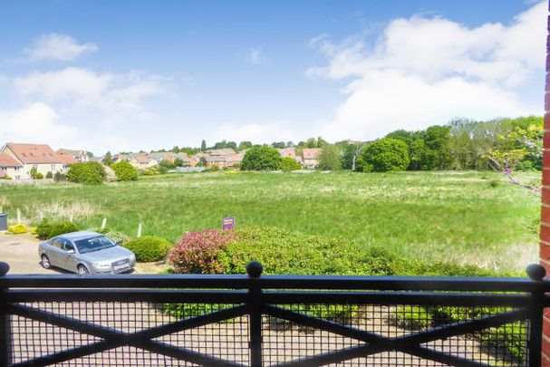 Abbots Way, Kettering - Photo 1
