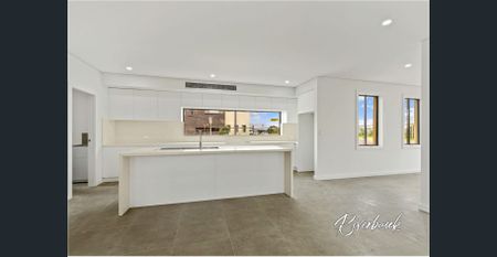 Beautiful Family Home - Photo 3