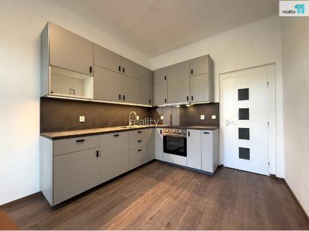 Pronájem bytu 3+1 68 m² - Photo 3