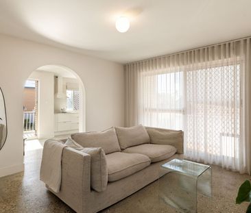 Properly Managed I Stylish Ascot Living with Space, Comfort & Conve... - Photo 2