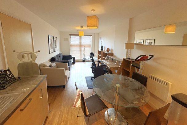 Nankeville Court, Woking, Surrey, GU22 - Photo 1