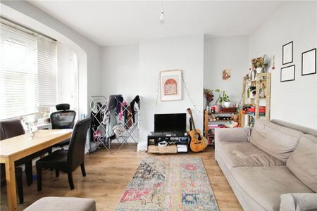 Gateside Road, London, SW17 7NB - Photo 2