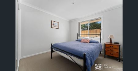 3 BEDROOM 2 BATHROOM FULLY FURNISHED HOME - Photo 2