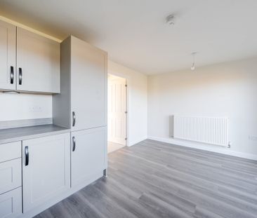 Southwold Drive, Peterborough, Hampton Beach - Photo 3