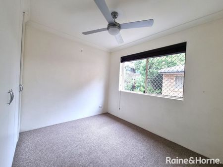 2/1 Sundridge Street, Taringa, QLD 4068 - Photo 5